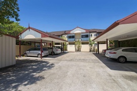 Benson Court Motel, Toowong