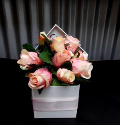 Blooms And Gifts - silk flowers Adelaide