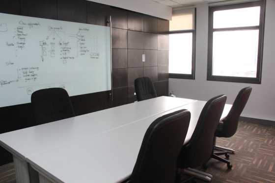 Capaciti - Capaciti Meeting Room