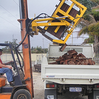 Oakford Firewood - firewood delivery Perth