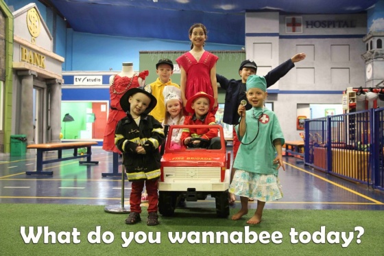 Wannabees Family Play Town - Wannabees City